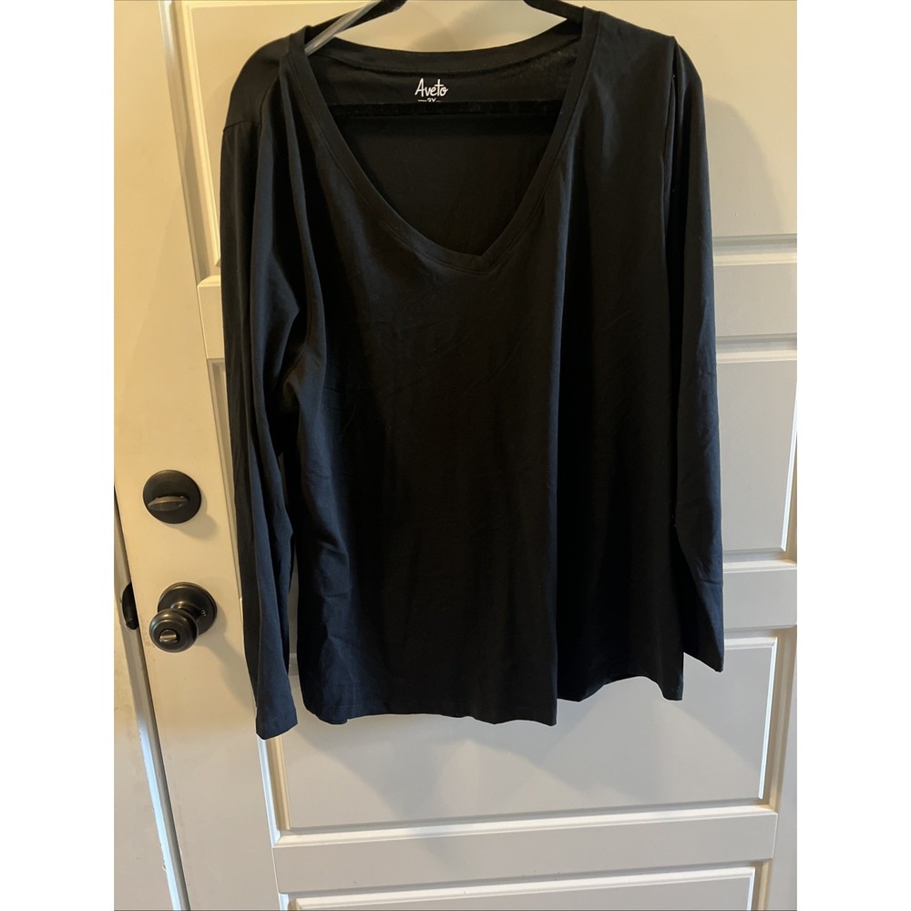 Aveto Plus Size V-Neck Top Women's 3X Black Beauty Solid Long Sleeve Pullover